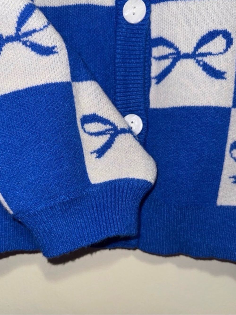 Sincerely Jules Blue and White Bow Cardigan Size M 0044 - Picture 3 of 6
